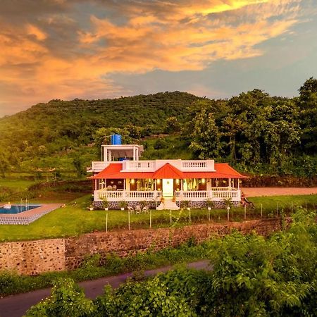 Spicy Mango Ocean Paradise - Luxurious Sea View Villa In Alibaug Christpada Extérieur photo